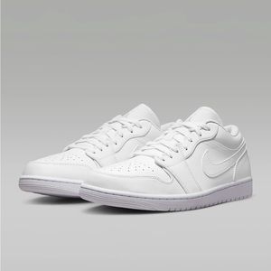 Nike Air Jordan 1 Low Triple White
